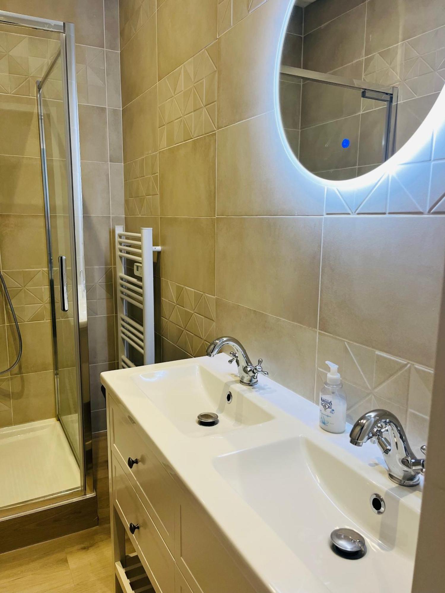 Logements 6 Pers A 15 Minutes D Angers Corné Zewnętrze zdjęcie